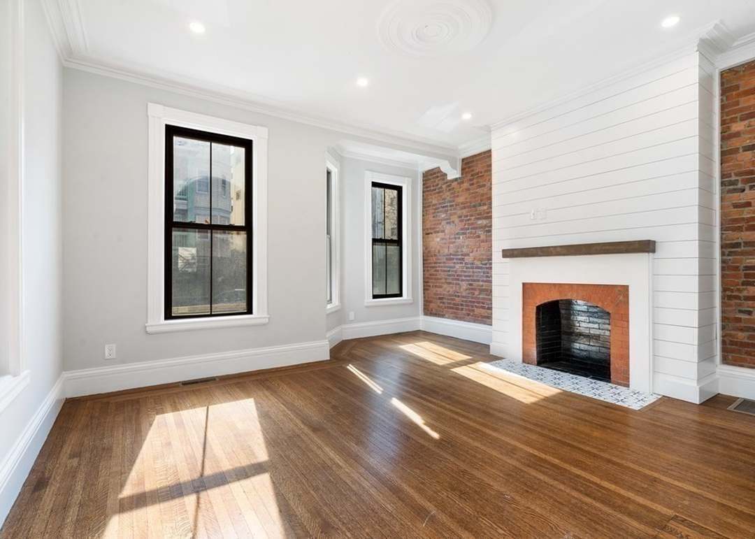 Building Photo - 31 Monadnock St