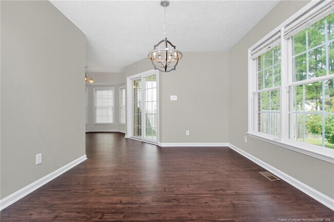 Building Photo - 7308 Weathergreen Dr