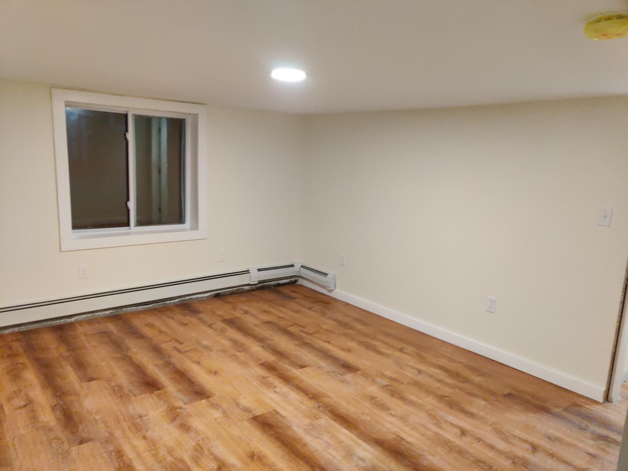 Building Photo - 37 Whitehall Rd