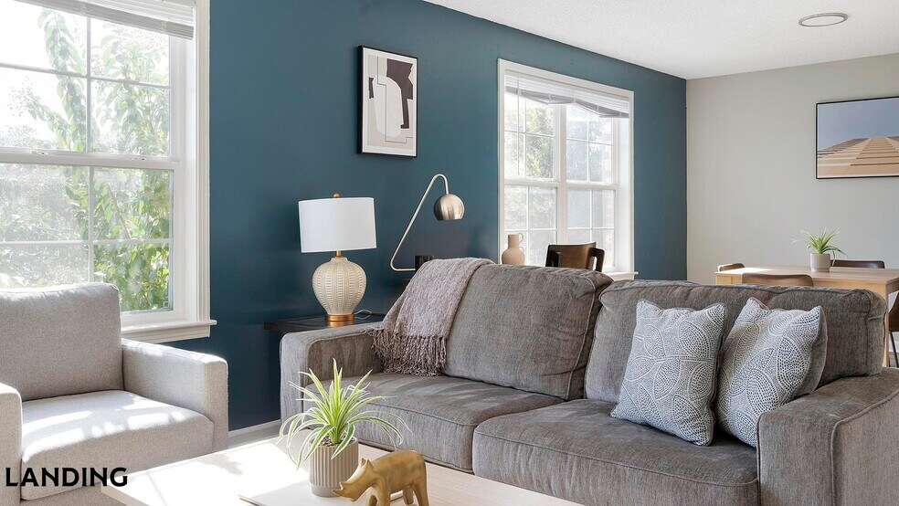 Building Photo - 231 New Shackle Island Rd