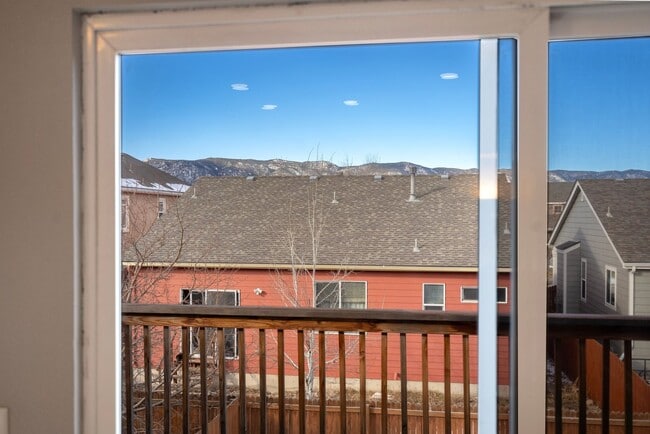 Building Photo - Unparalleled Single-Level Living with Breathtaking Views in D20!
