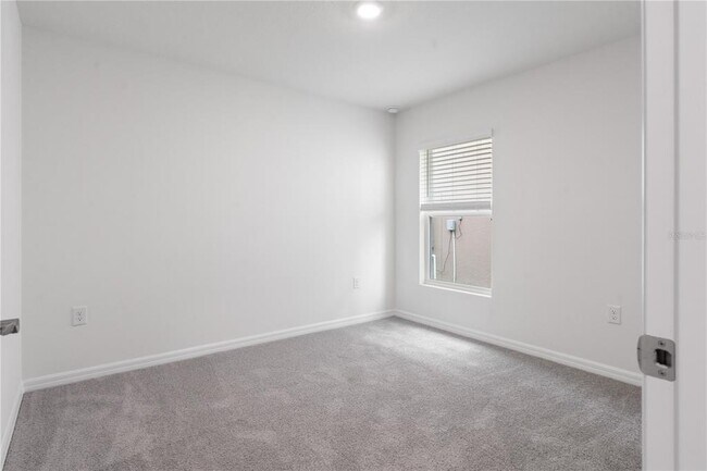 Building Photo - 8666 SW 44th Terrace