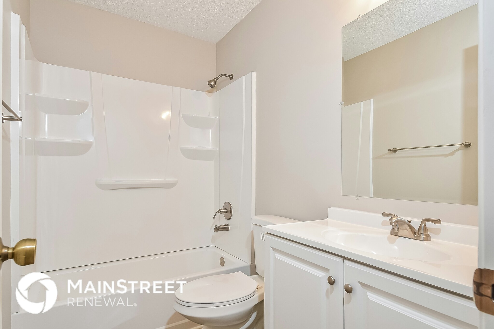 Building Photo - 4 Hickory Knoll Ct