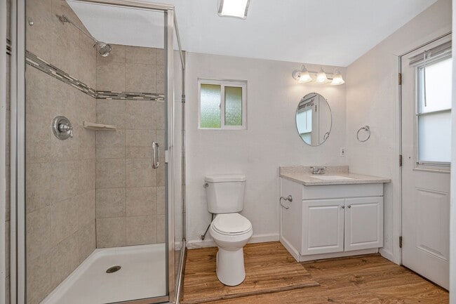 Building Photo - Country living in Beautiful Meadow Vista