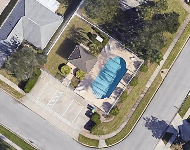 Building Photo - 1281 Berryhill Dr