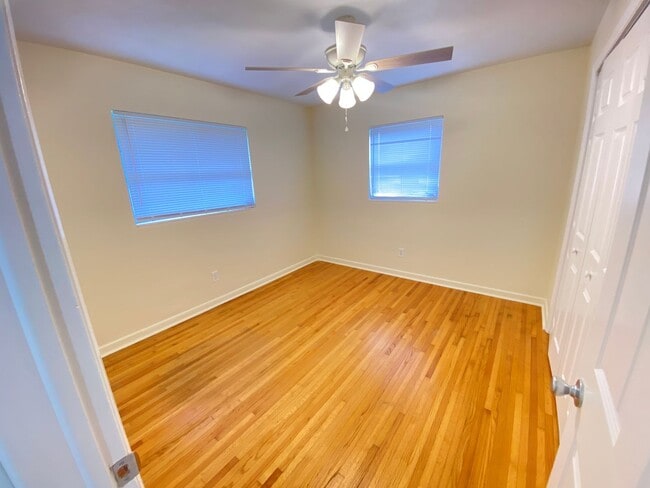 Building Photo - 2/2 in Orange City