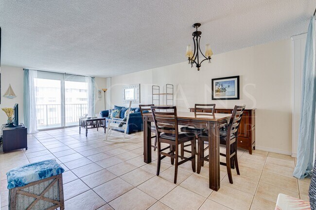 Building Photo - 2727 N Atlantic Ave