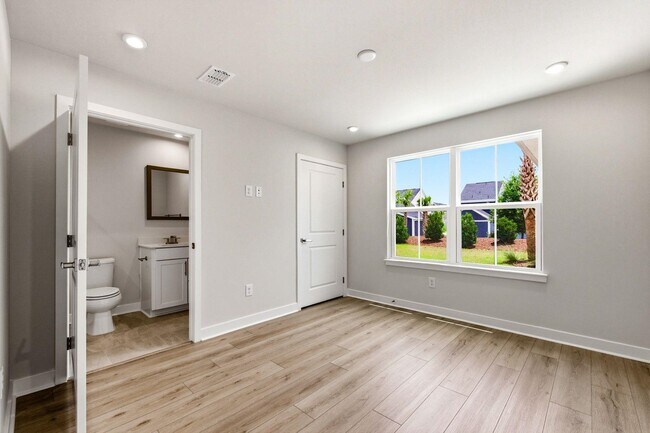 Building Photo - 2748 Rowyn St