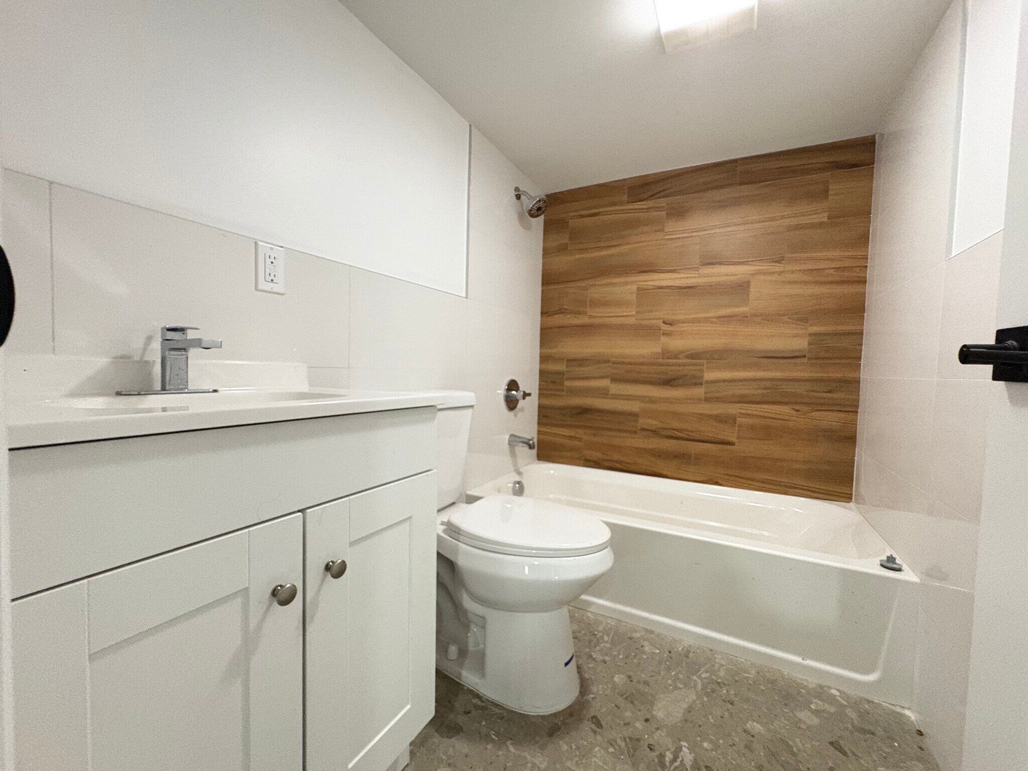 297 Osborne Terrace 1R - 291 Osborne Ter