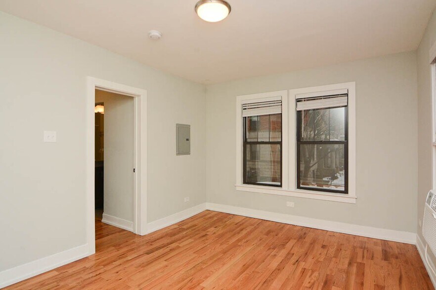 Building Photo - 2903 N Mildred Ave
