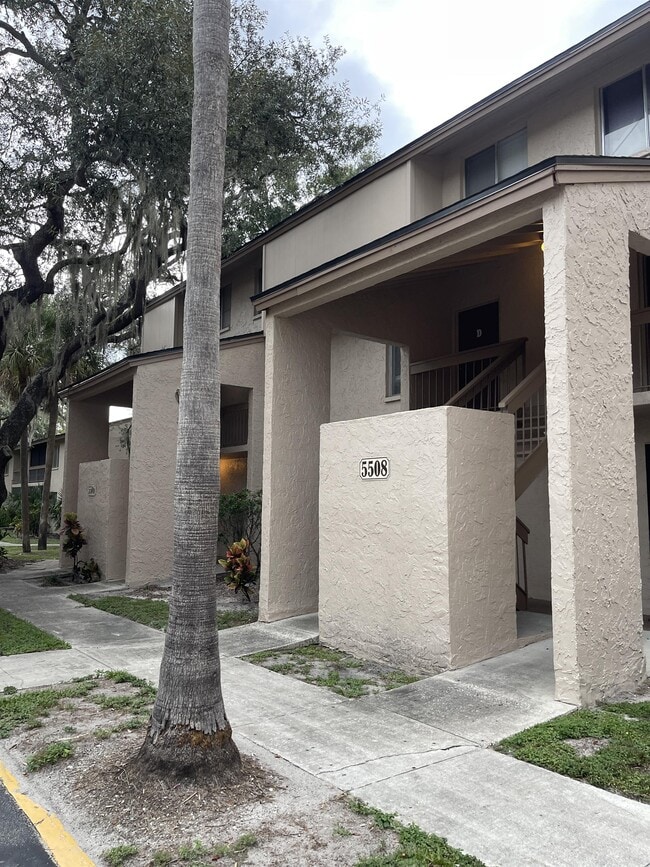 Building Photo - 5506 Pokeweed Ct