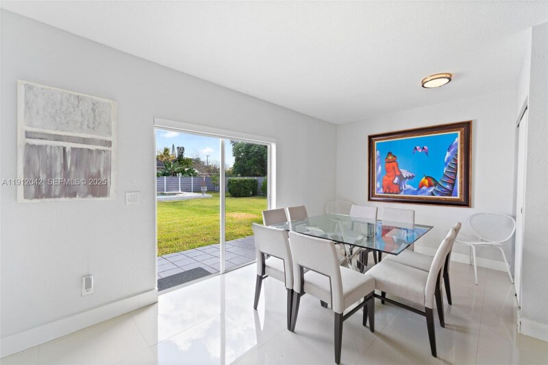 Building Photo - 6371 SW 23rd St