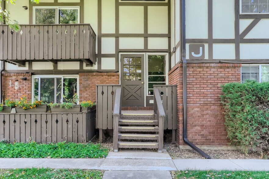 Building Photo - 3250 O'Neal Cir