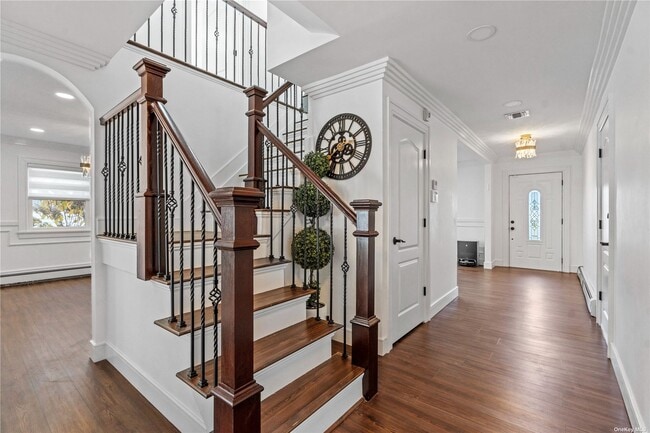 Building Photo - 2714 Ellen Rd