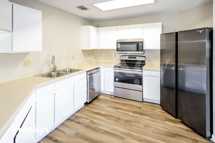 Building Photo - 5415 Colton Creek