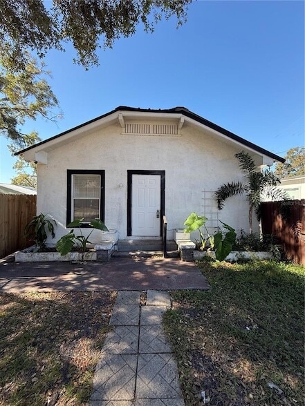 Building Photo - 2014 N 49th St