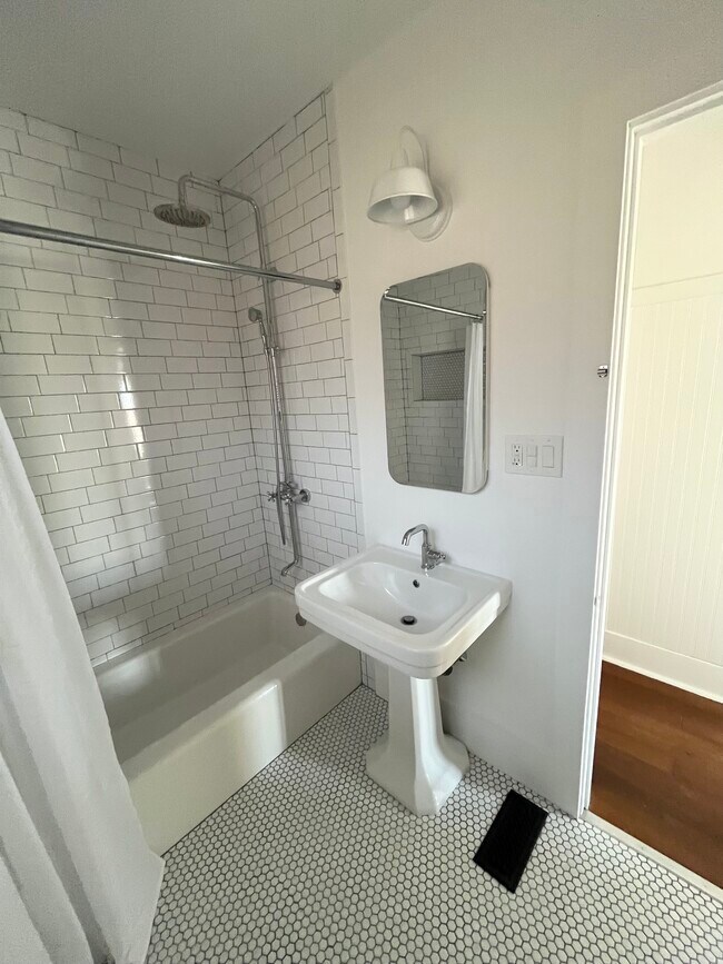 Building Photo - 3228 S Carolina St