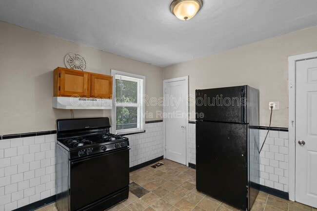 Building Photo - 7157 Garesche Ave