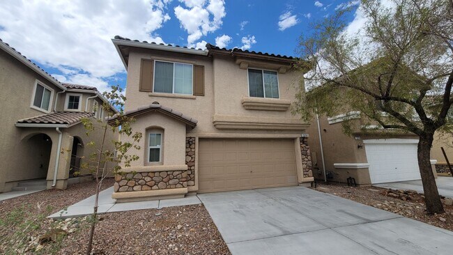 Primary Photo - Great 4 Bedroom in the SW!!