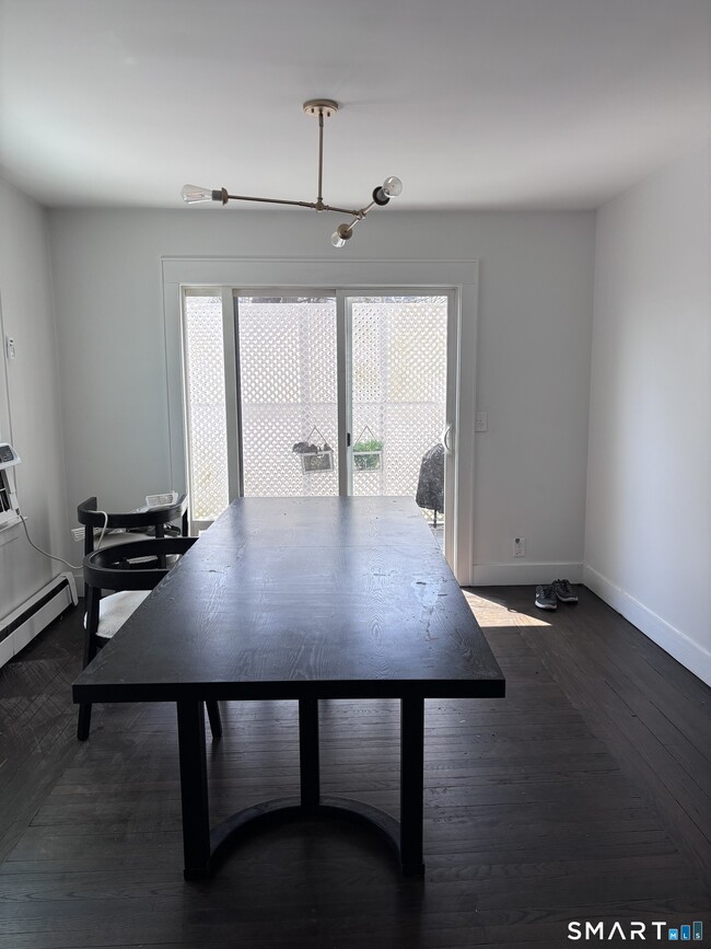 Building Photo - 94 Prospect Ave