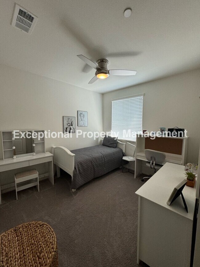 Building Photo - 7754 Haywood Pl