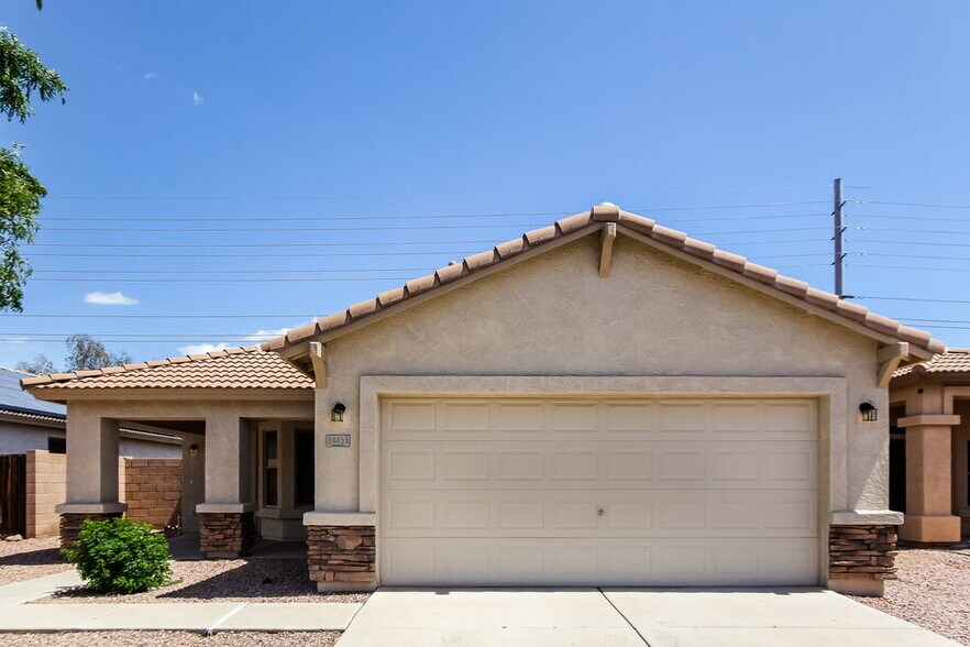 Primary Photo - 14453 N Gil Balcome Ct