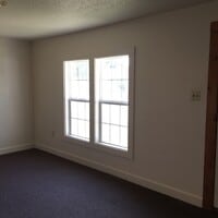 Building Photo - UPDATED HOME WITH 2 BEDROOMS
