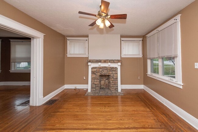 Building Photo - NORWOOD-  UNIT #1, 2+ bedroom 1.5 BATH W/ GARAGE /OVERSIZED YARD/DECK