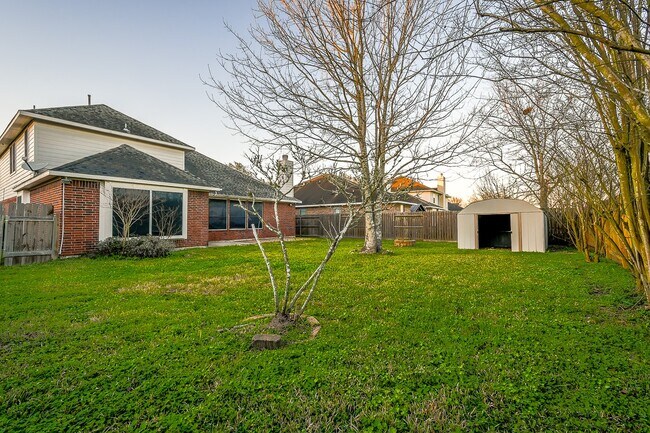 Building Photo - 212 Rolling Springs Ln