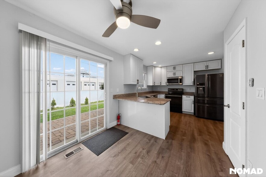 Building Photo - 1007 Liberty Rd