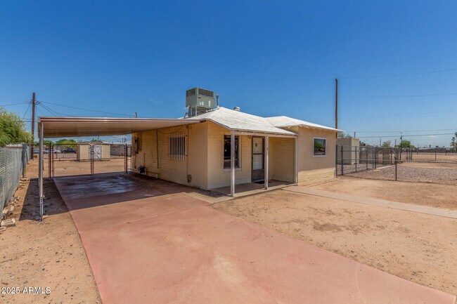 Building Photo - 1116 E Cocopah St