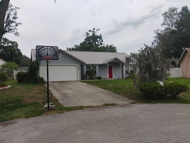 Primary Photo - Beautiful Ocala Home