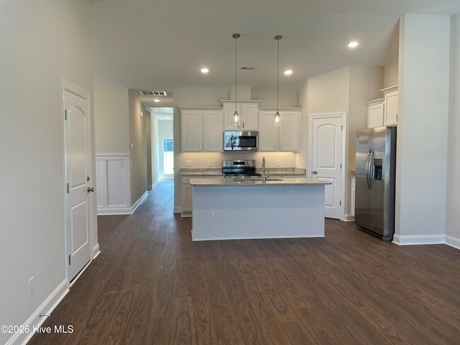 Building Photo - 4229 Laurel Rdg Dr