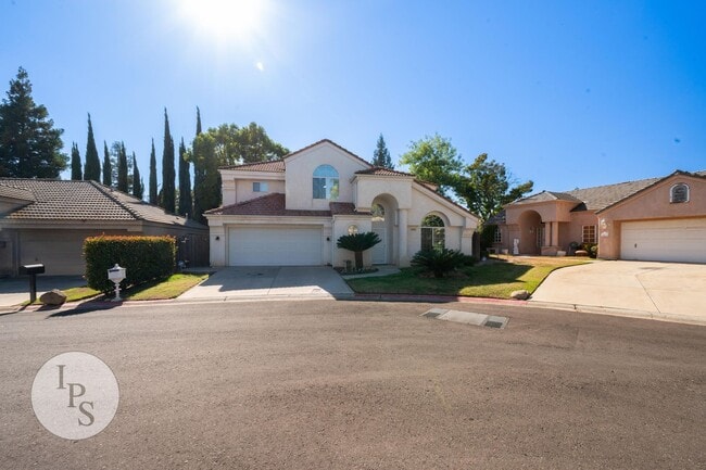 Building Photo - Gated Fresno NW Home, 3BR/2BA, in CUSD - L...