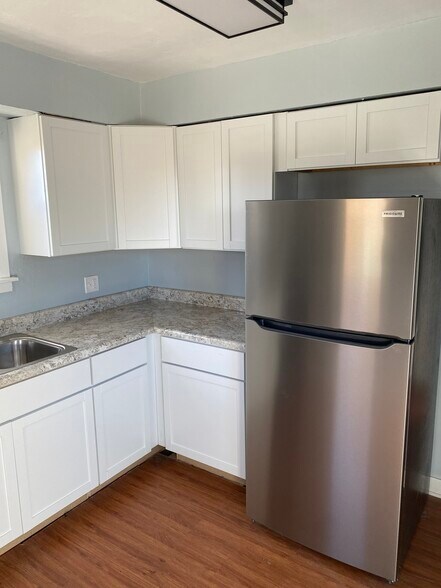 Kitchen - 2705 Asbury Rd