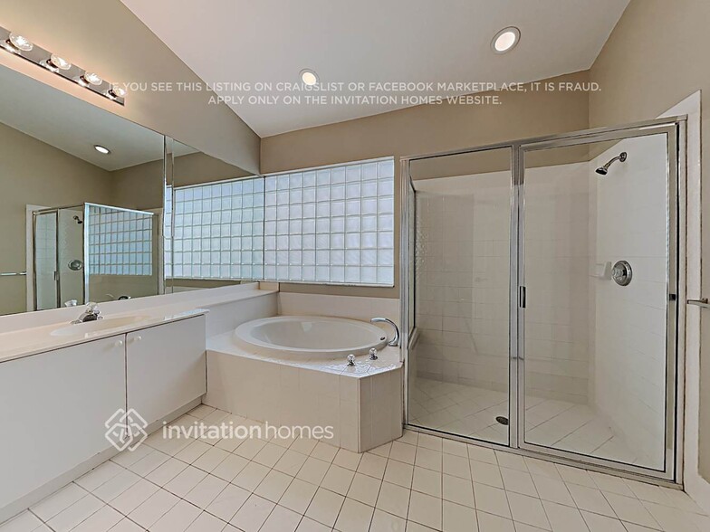 Building Photo - 13657 Kiltie Ct