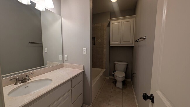 Building Photo - 2009 Moses Creek Ct