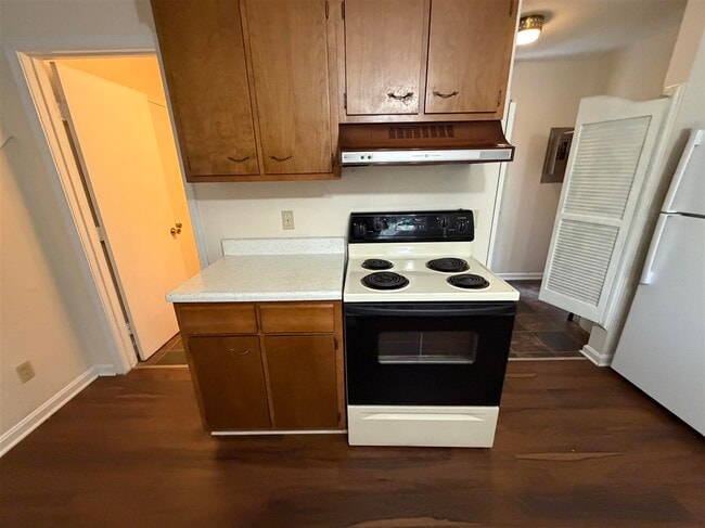 Building Photo - 1036 Ellen Dr