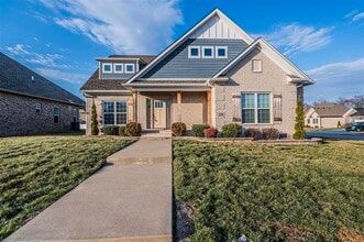 Building Photo - 456 Adalynn Cir