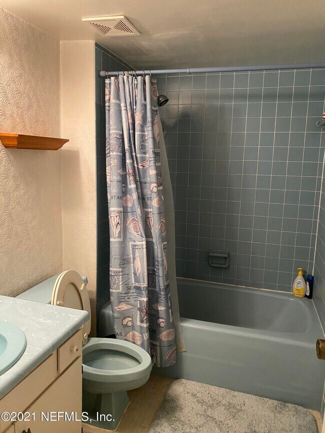 Building Photo - 7760 Las Palmas Way