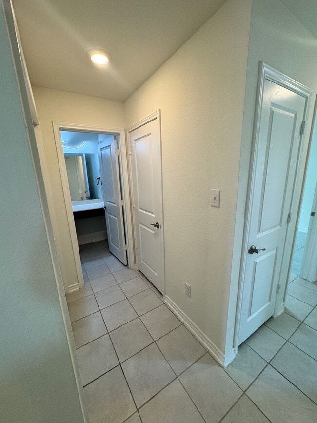 Building Photo - A Must See! Modern 3-Bed Home with Solar, ...