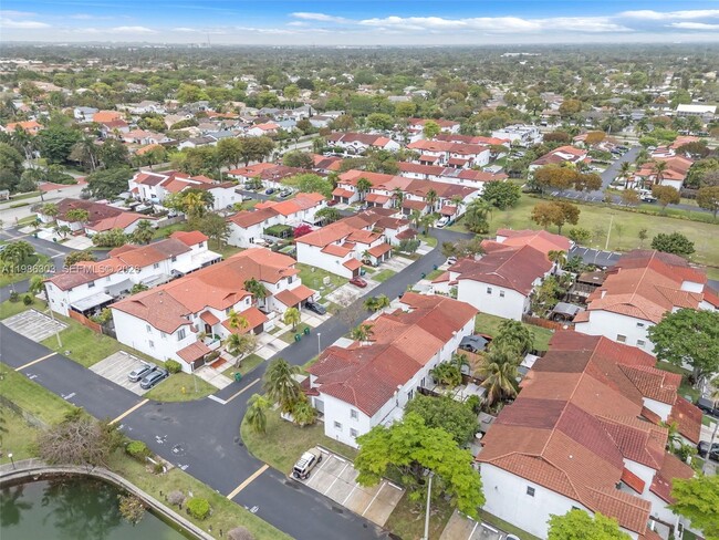 Building Photo - 20975 SW 84th Ave