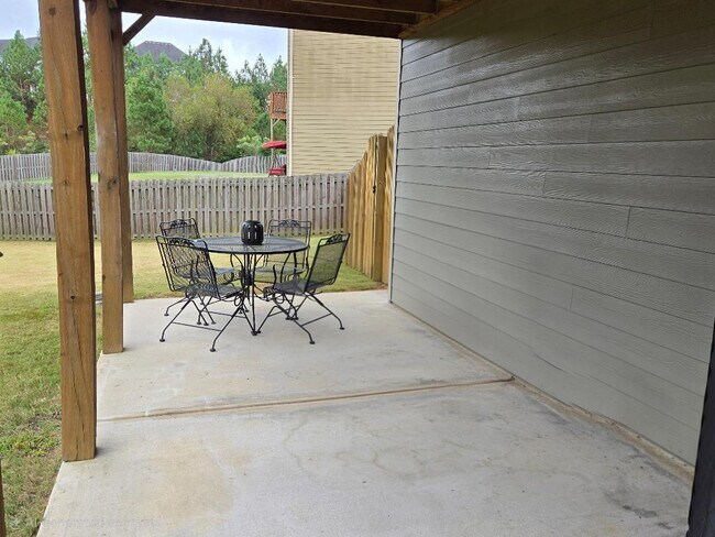 Building Photo - 534 Oconee Cir