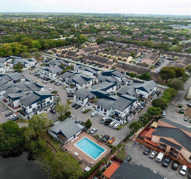 Building Photo - 15465 SW 86th Terrace