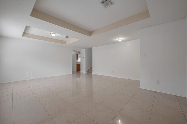 Building Photo - 6814 Shallow River Ct