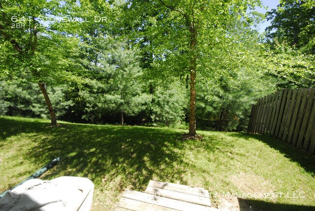 Building Photo - Stonewall Heights Townhome