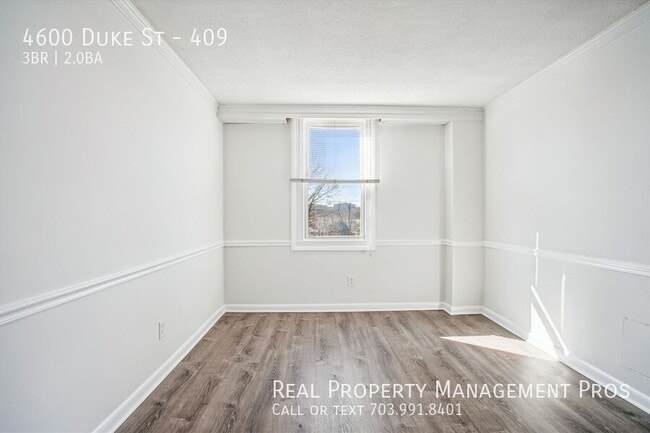 Building Photo - 4600 Duke St