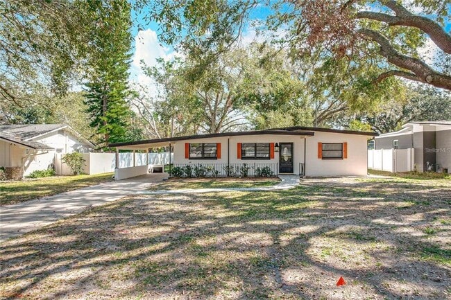 Building Photo - 213 James Dr