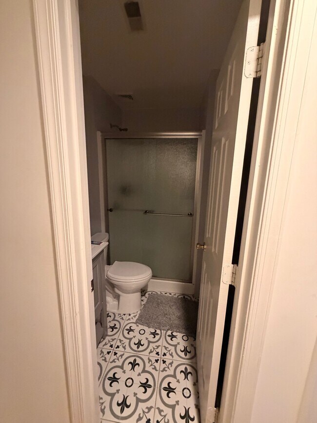Building Photo - 4130 Appleby Way