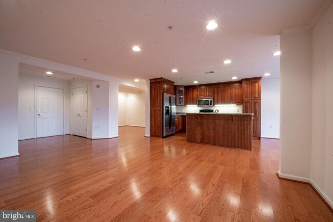 Building Photo - 12236 Roundwood Rd